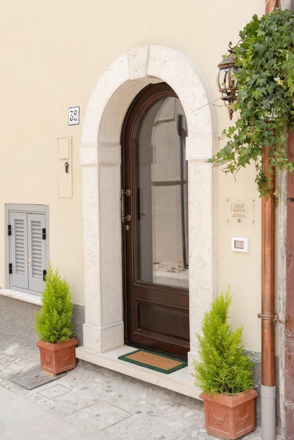 Dimore Norcia Residenza Via Umberto 32 Ngoại thất bức ảnh